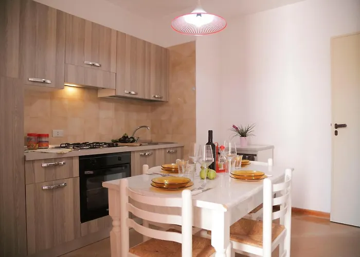 Casa Rosa تْشيفالو